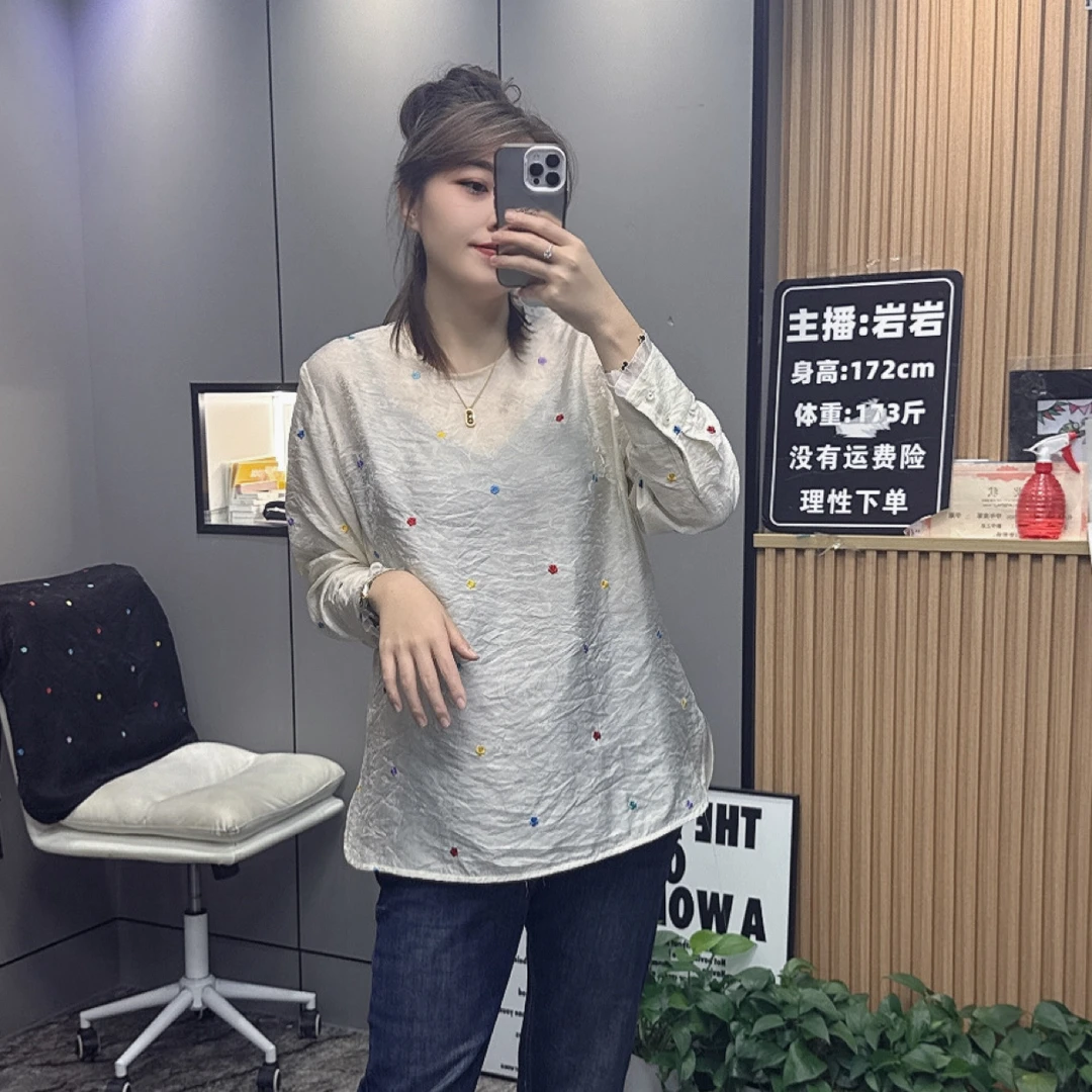 岩岩家刺绣锦缎花显瘦女上衣2231