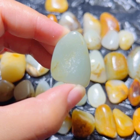 和田玉（子料）未镶嵌颈饰15克