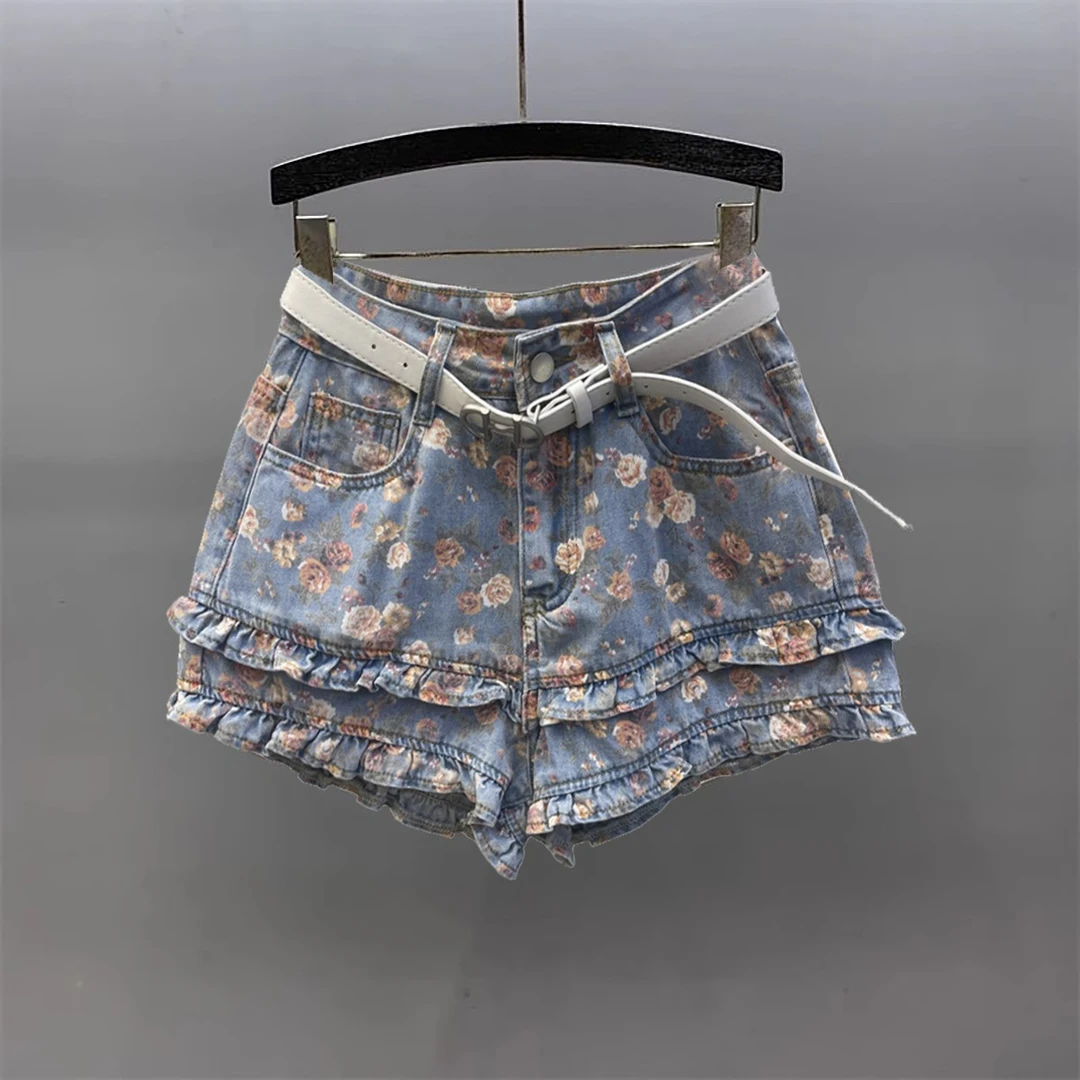 2025年夏季薄款高腰牛仔短裤A字热裤欧货洋气印花木耳荷叶边拼接