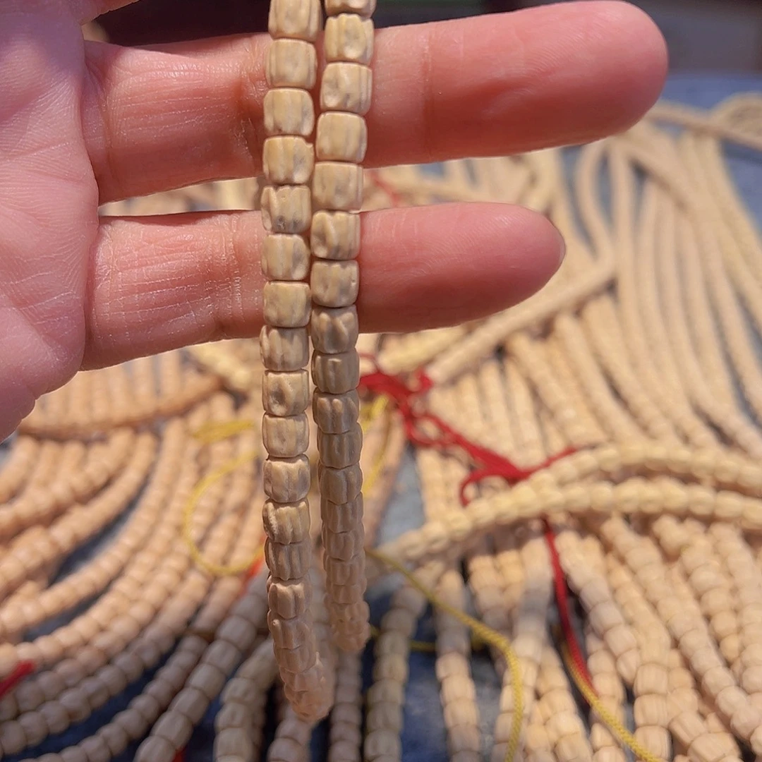 懒***柏香籽/百香籽吊坠