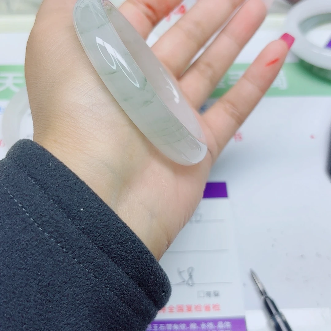 未镶嵌手镯石英质玉146/5758