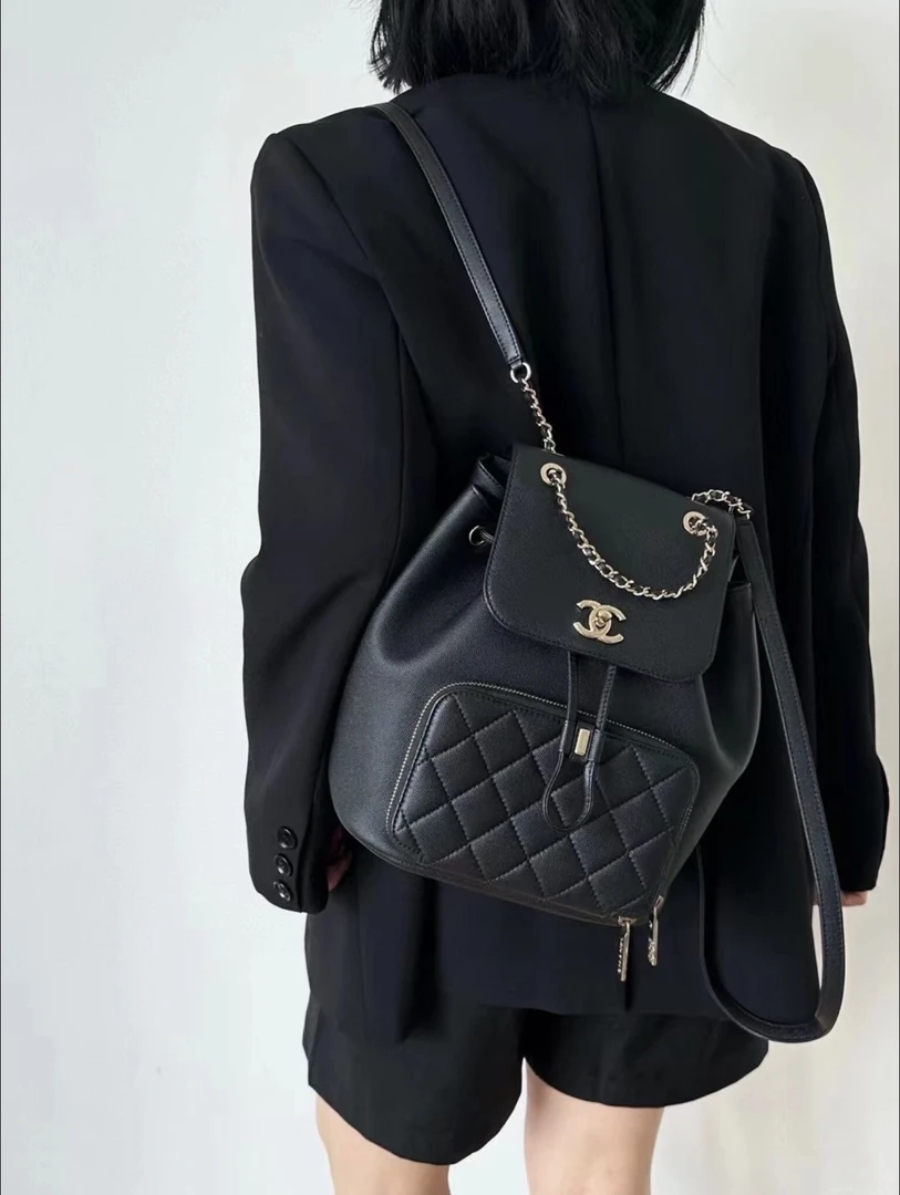 95新 Chanel/香奈儿  Chanel affinity黑金双肩包 28开