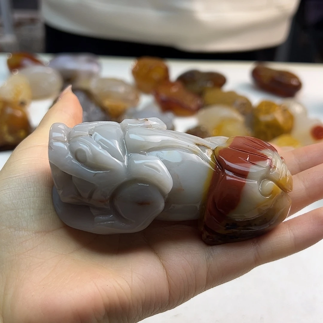 玛瑙/玉髓合金颈饰