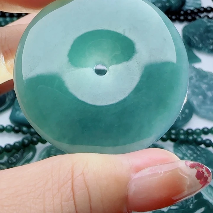 翡翠未镶嵌颈饰多样性发货天然A货翡翠