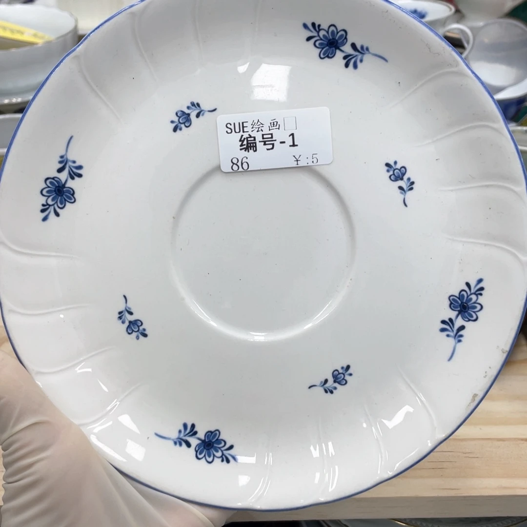 鹿屋家的美丽瓷器S****?