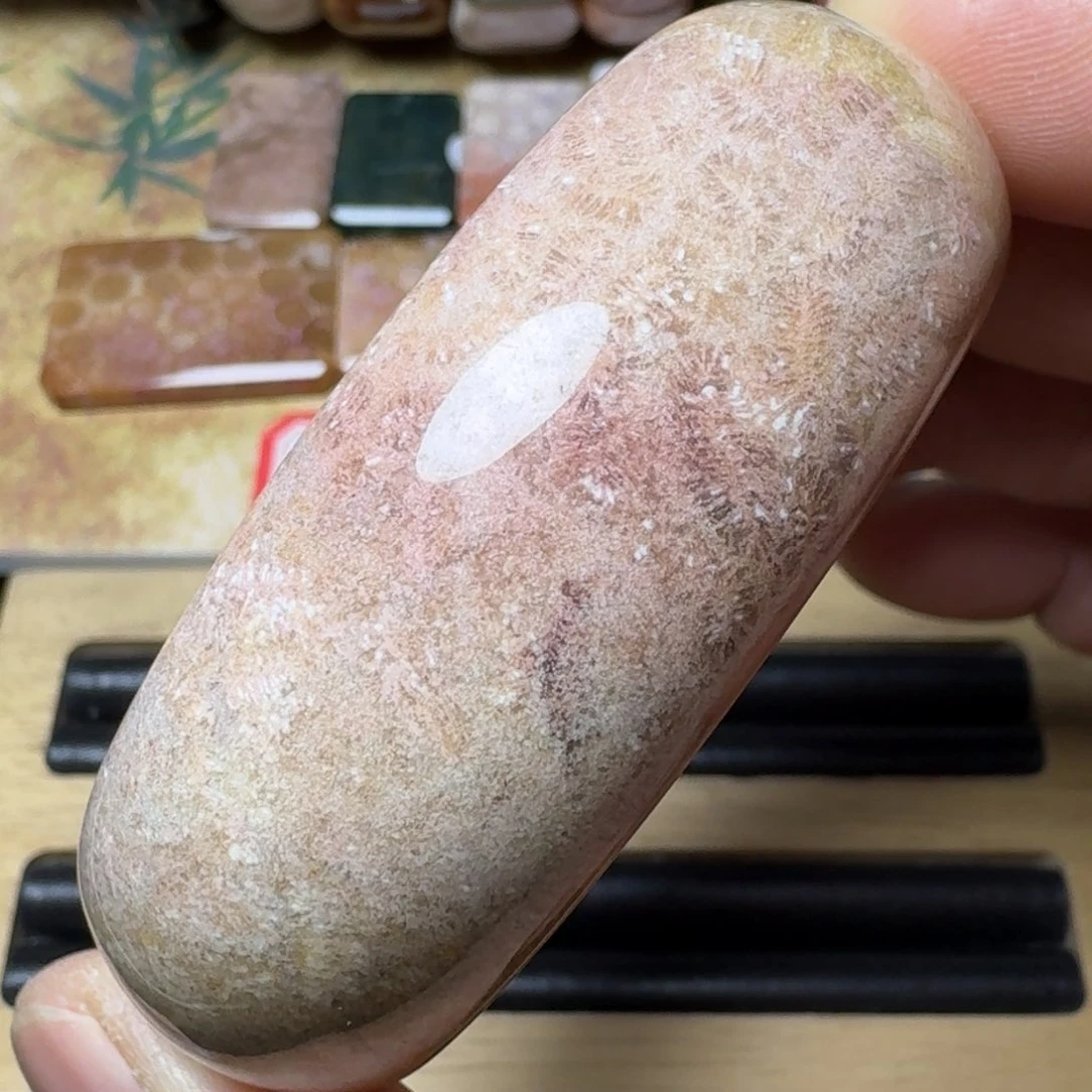 硅化玉纯天然色保真色未镶嵌58.5圈口