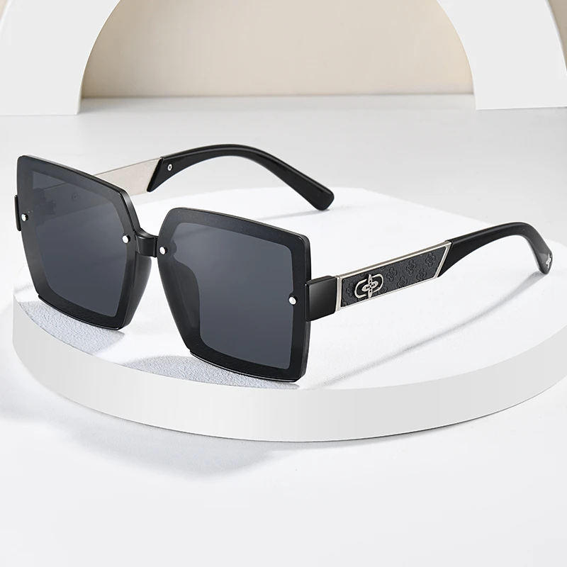 轻奢太阳镜经典方框女士墨镜防紫外线偏光镜遮阳气质圆脸大脸显瘦