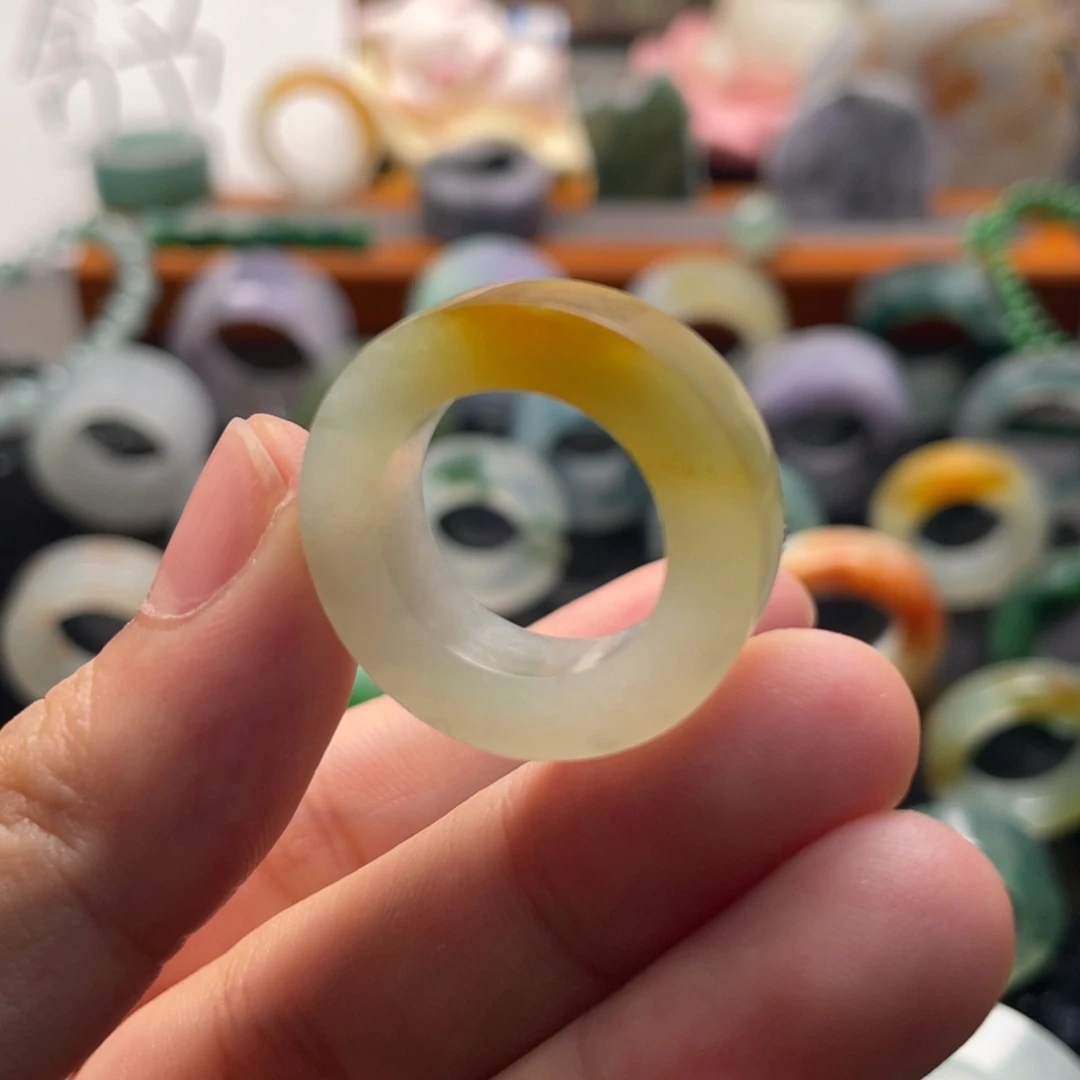 未镶嵌定制翡翠红翡