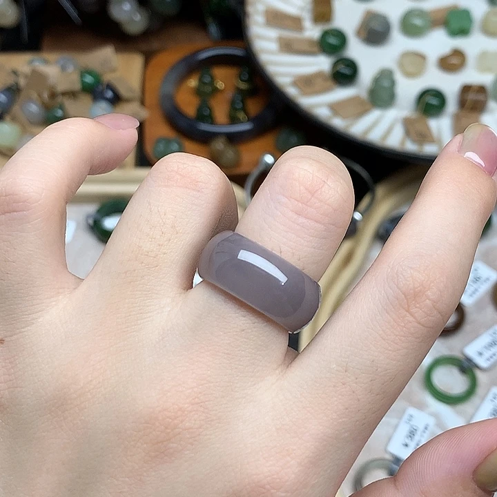 和田玉戒指未镶嵌