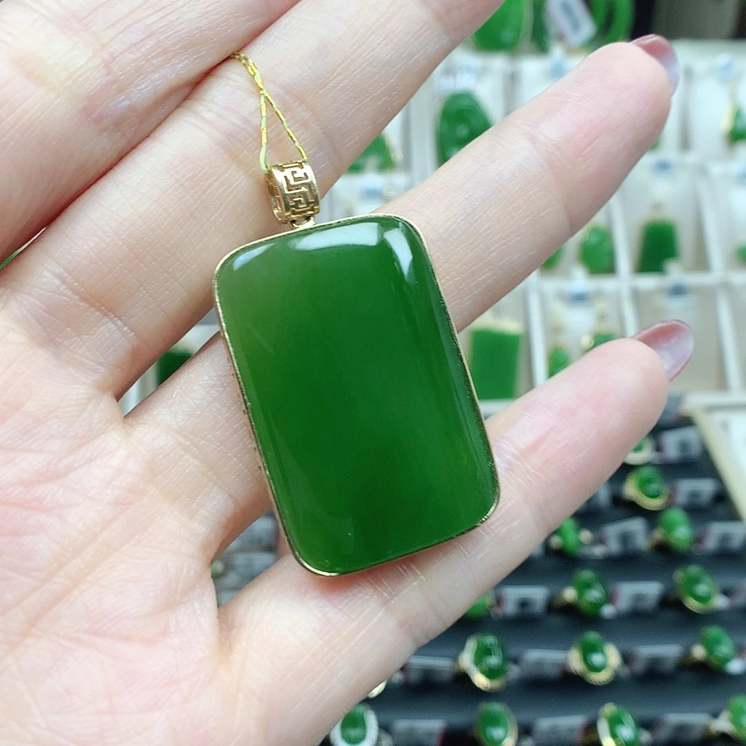 和田玉（碧玉）18K金镶嵌颈饰31