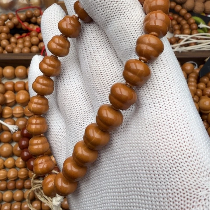 吊坠猴头核桃葫芦