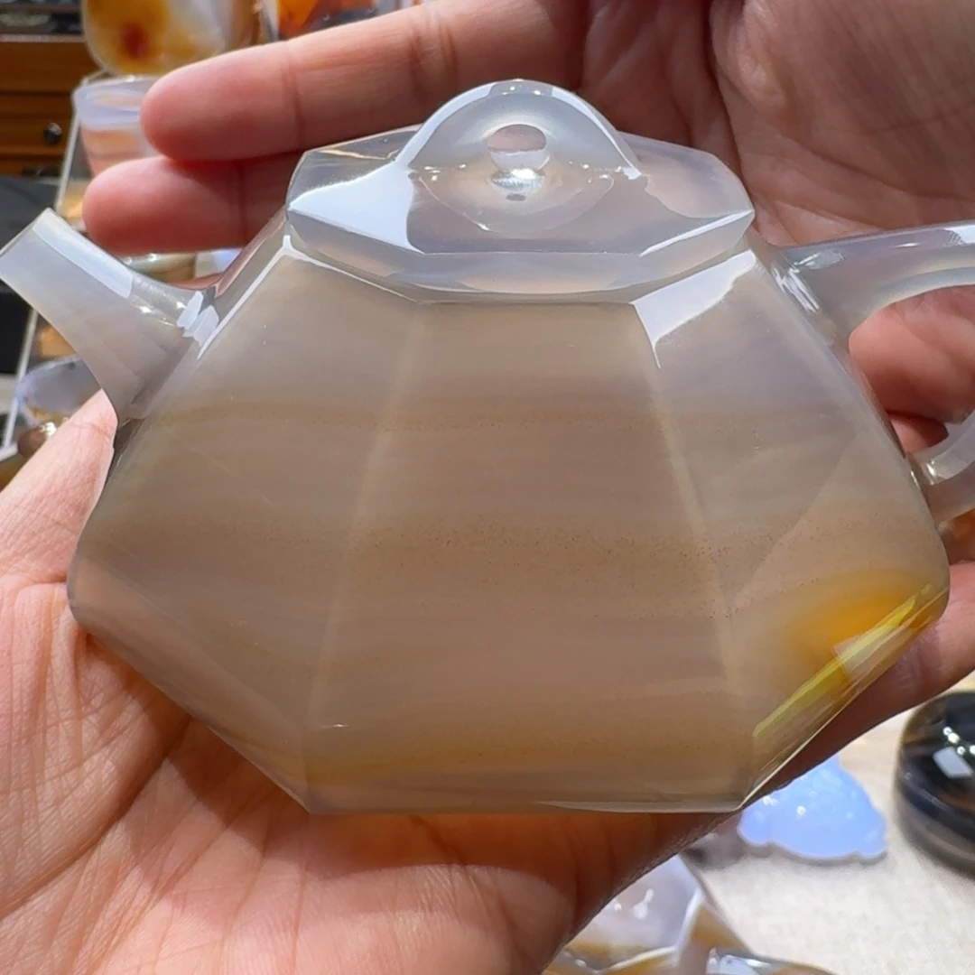 碧***天玛瑙/玉髓未镶嵌玛瑙茶壶