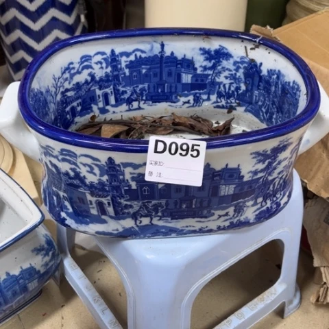 瓶卿*荷瑕疵瓷片瑕。。。。。。。。。。。。。。