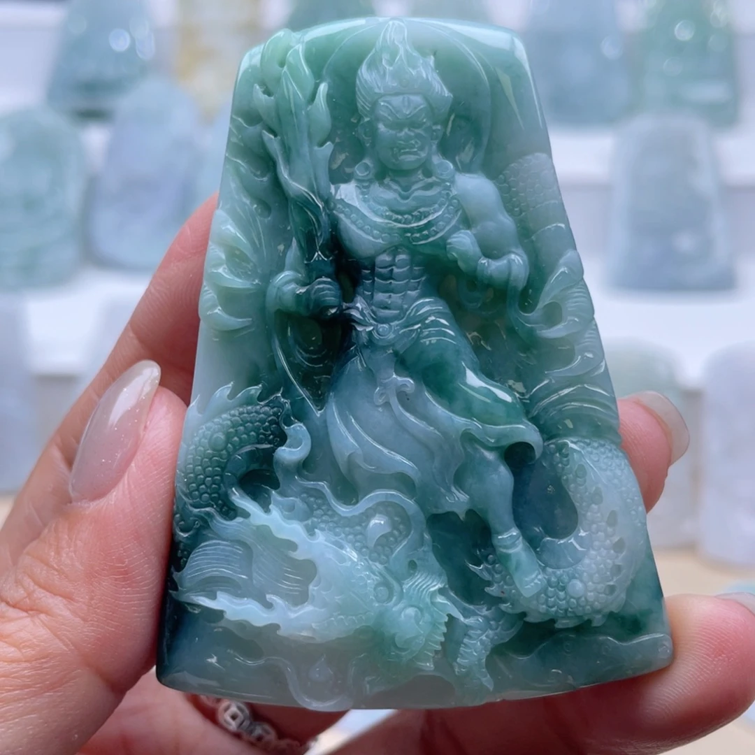 颈饰未镶嵌翡翠玉龙不动