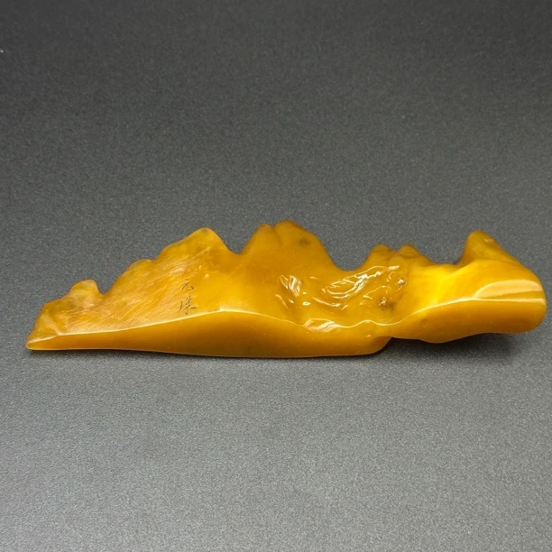 珍藏 寿山石山子笔搁