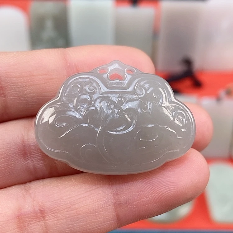 【闪购商品】颈饰未镶嵌和田玉