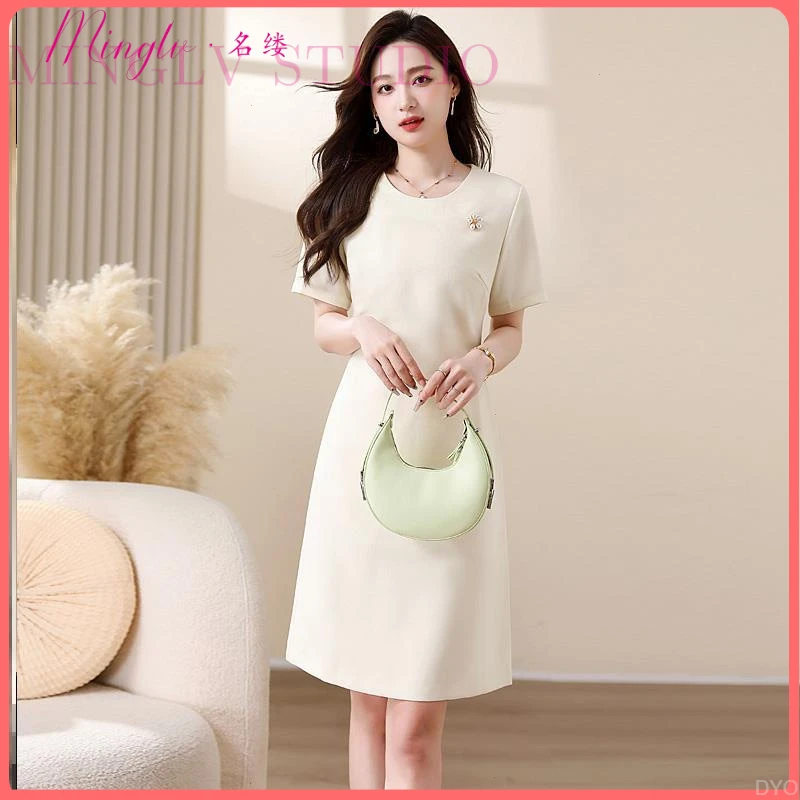 酒红色连衣裙高级感女气质高端大牌简单大方得体的高端裙子夏新款