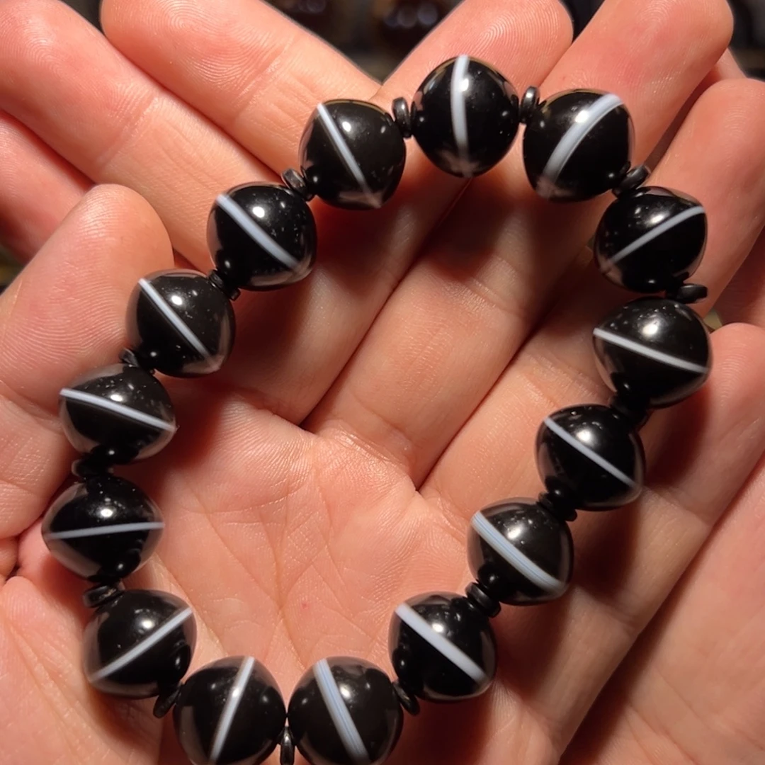 玛瑙/玉髓未镶嵌珠宝奇石