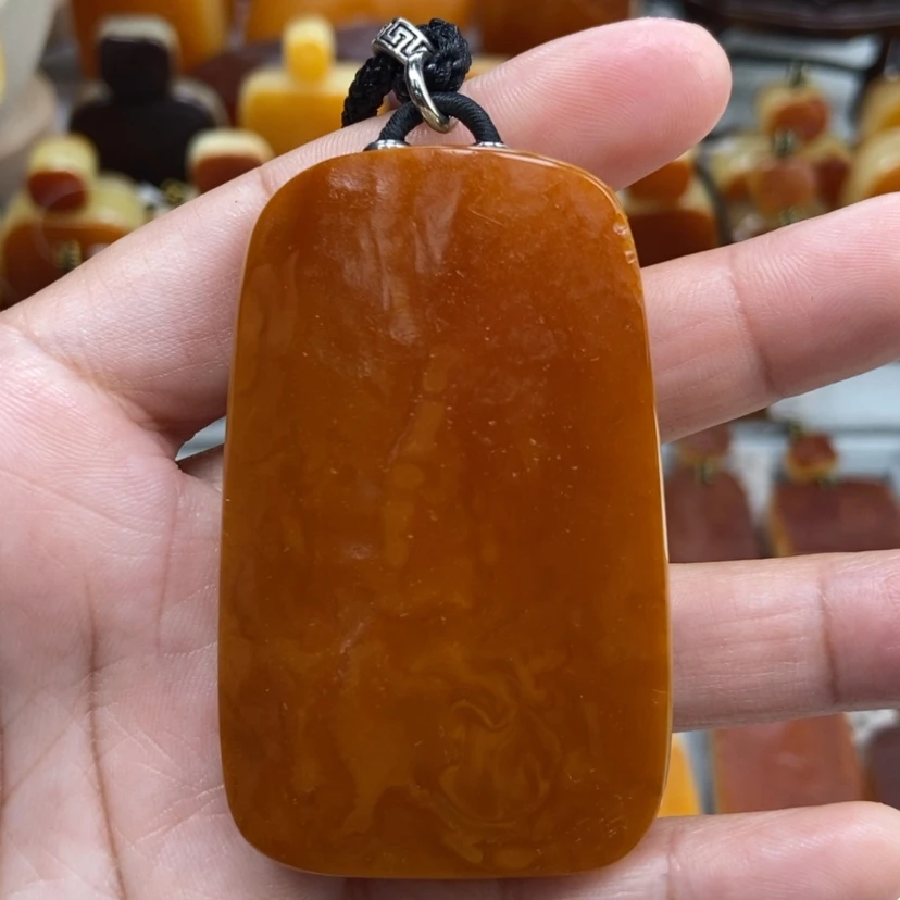 【闪购商品】琥珀颈饰未镶嵌