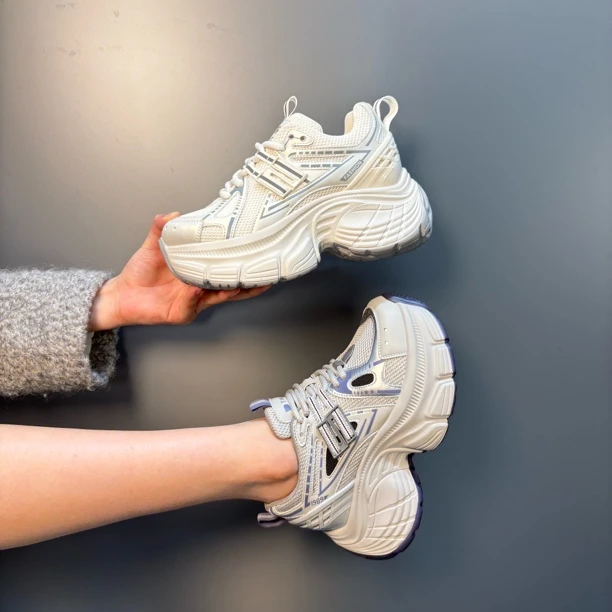 【增高9公分】蓝鲸  时尚大牌超轻百搭潮流平底增高厚底老爹鞋