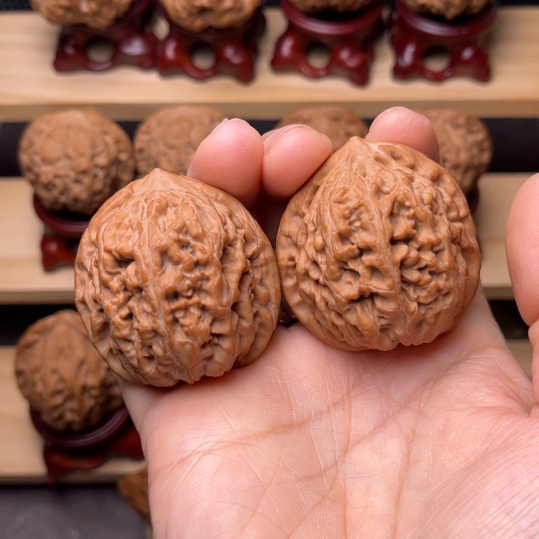 文玩核桃吊坠凤凰台