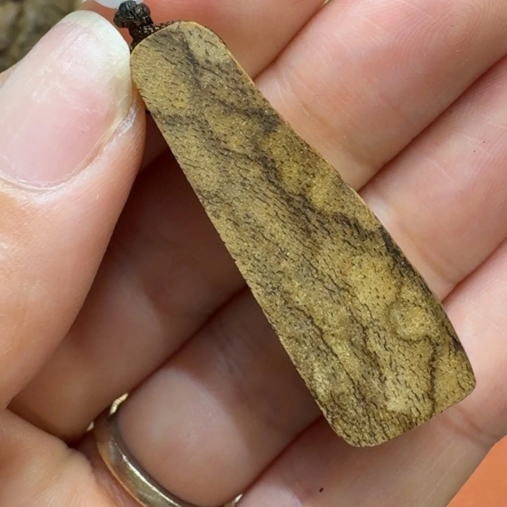 大叶紫檀（黑酸枝木类）