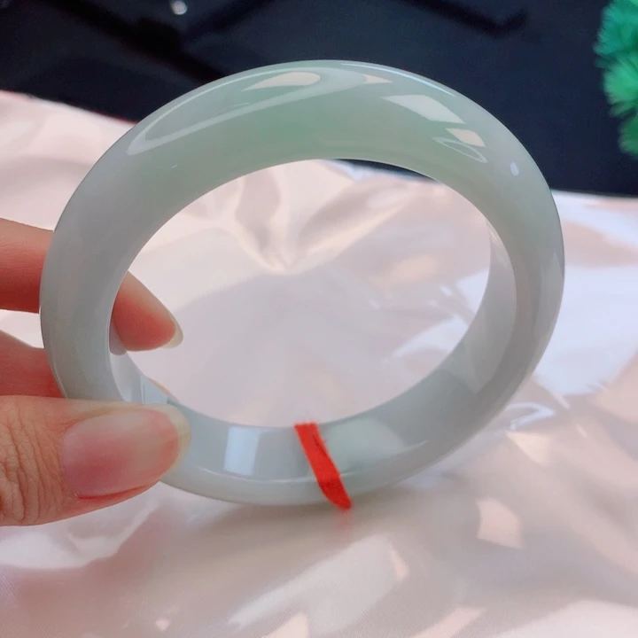 未镶嵌手镯翡翠61圈