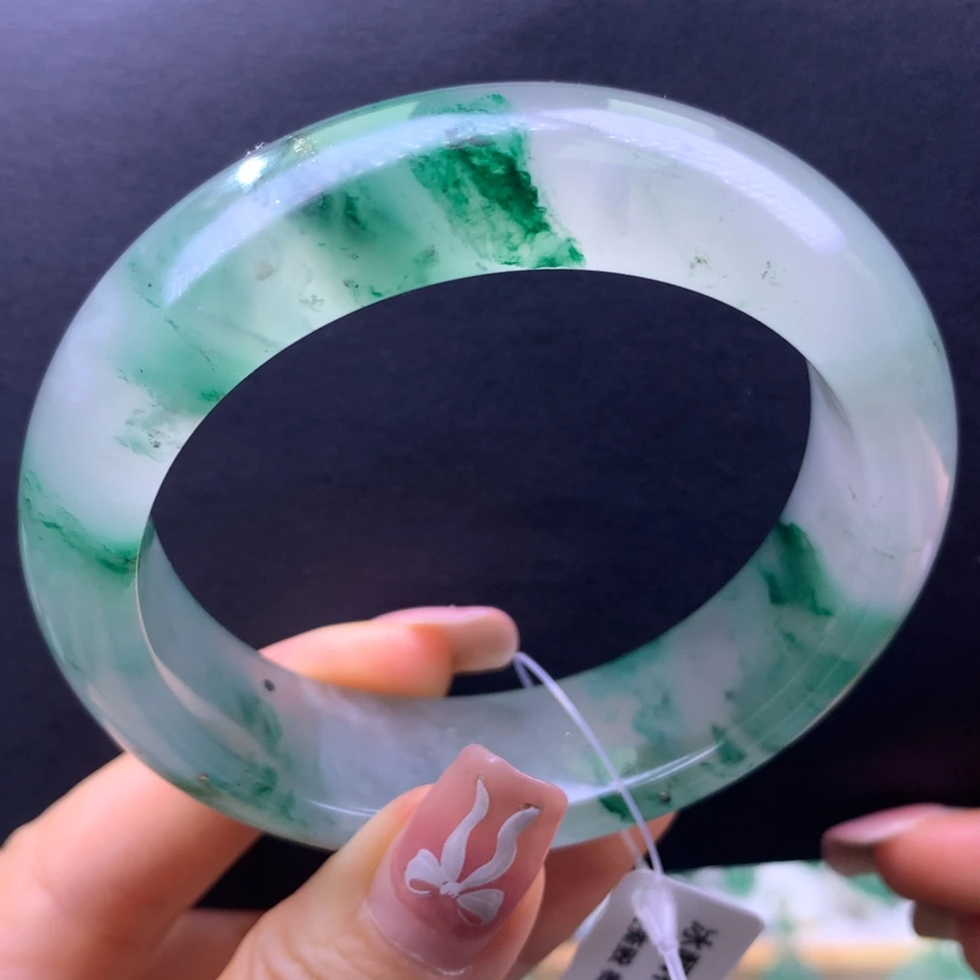 石英质玉未镶嵌手镯57