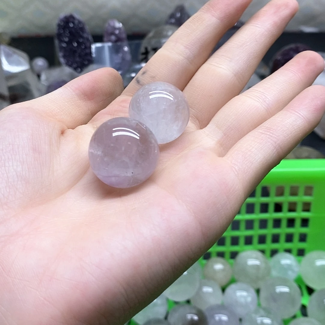 未镶嵌颈饰水晶114