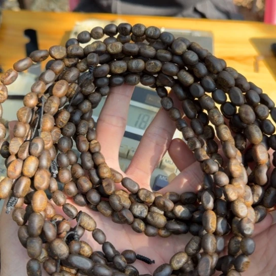 沉香沉香碎屑多圈沉水留疤26克送原木留疤