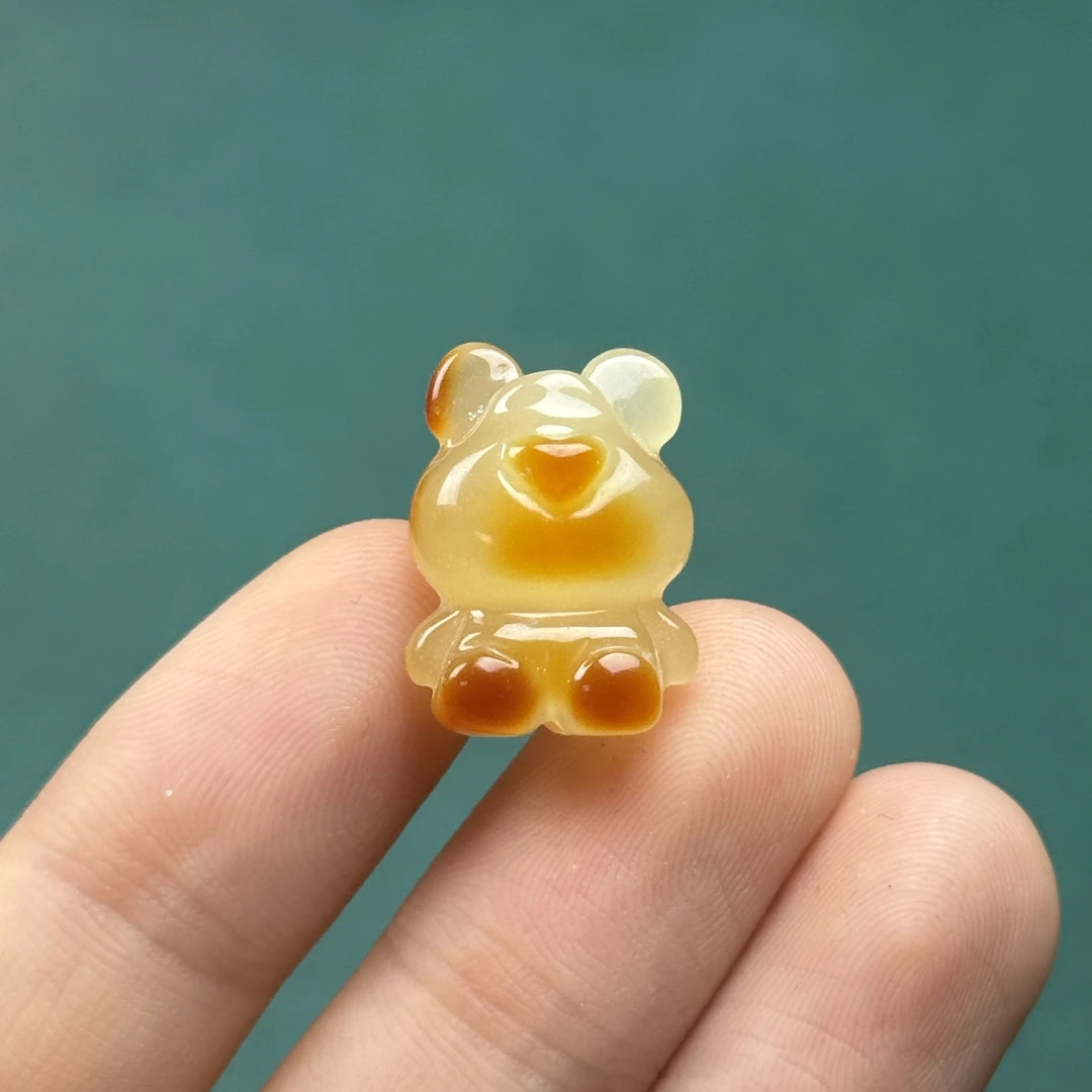 K9722天然原矿蜜蜡 雕刻小熊14*19*11mm 支持鉴定假一罚十