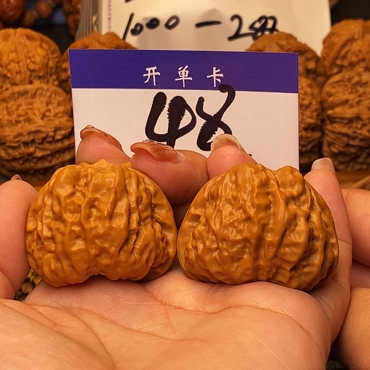 桃核吊坠蛤蟆头42有修s