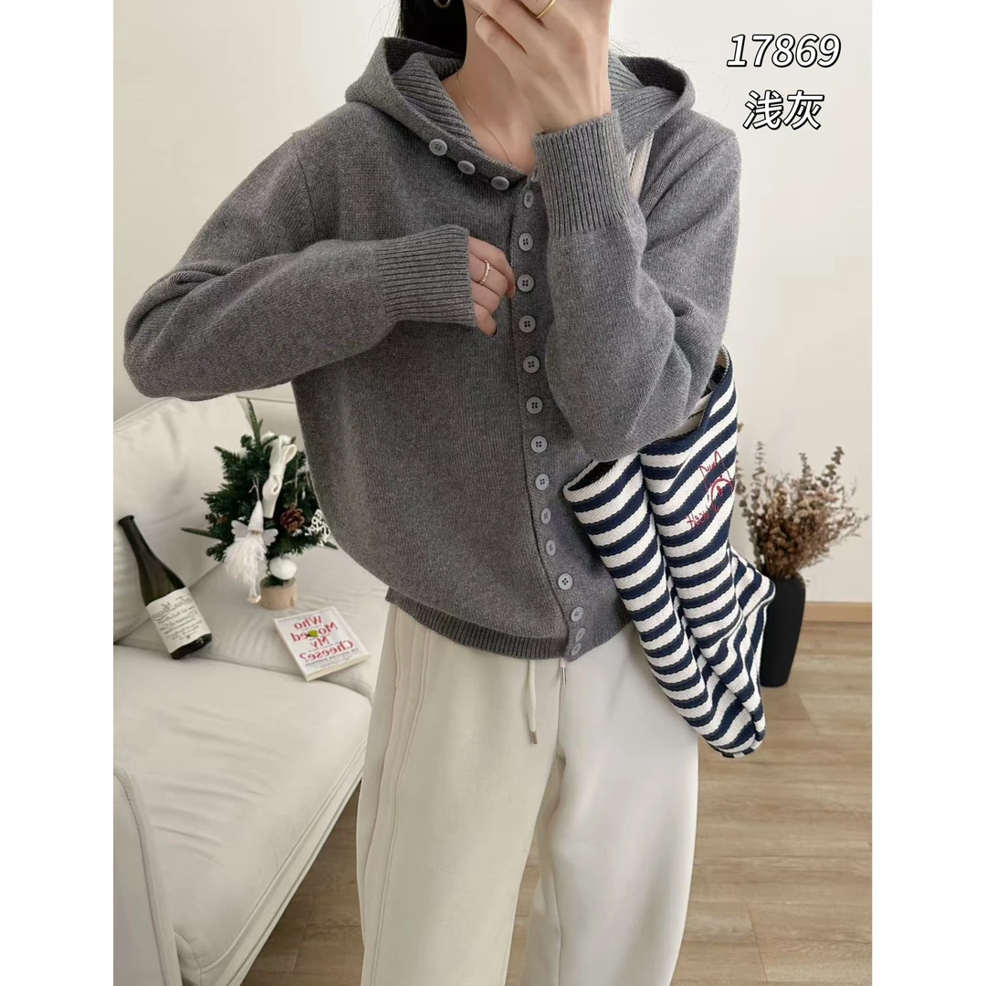 17869（部分无水洗唛介意慎拍）CHUXUN连帽款加厚针织长袖开衫