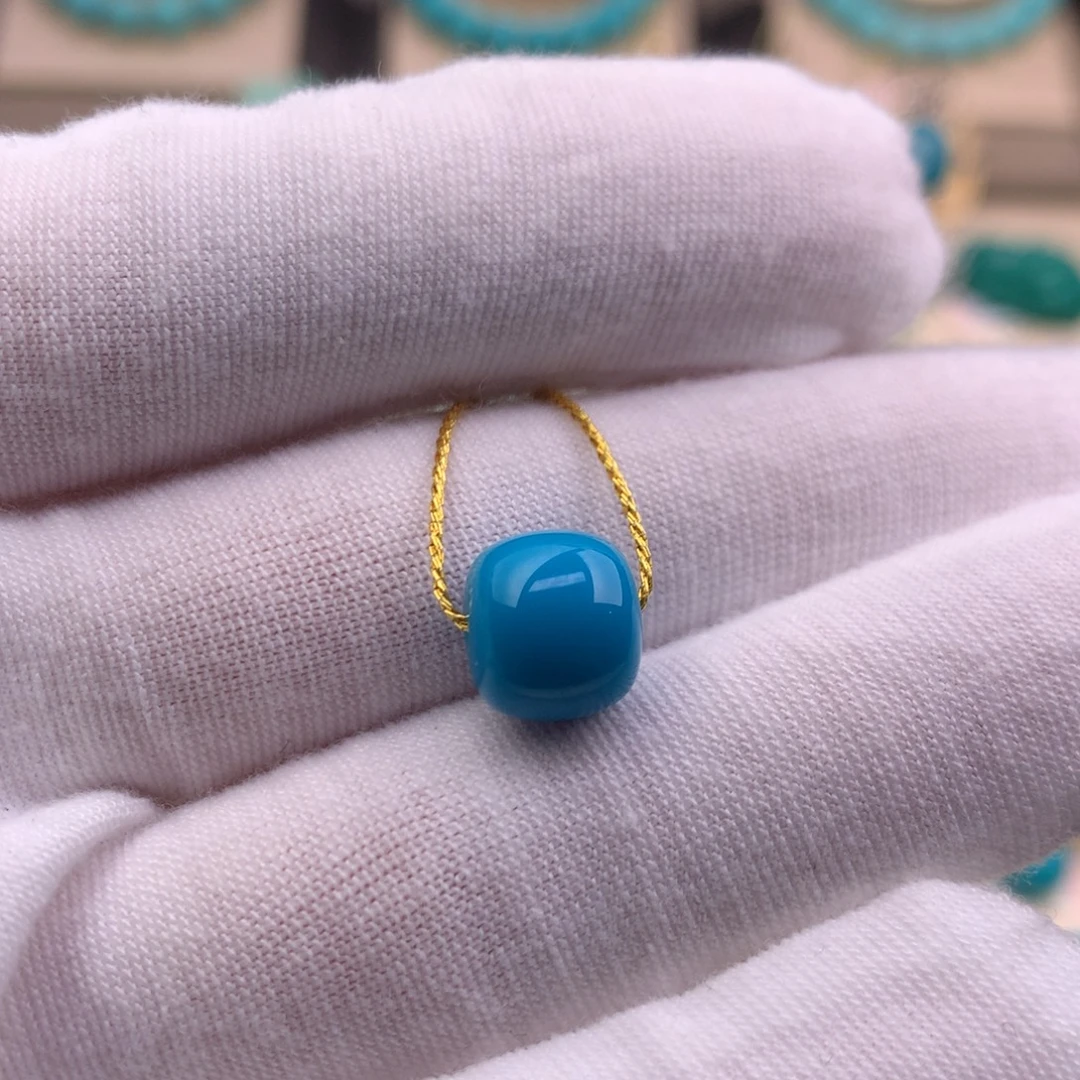 绿松石未镶嵌珠宝奇石9.5*8.5