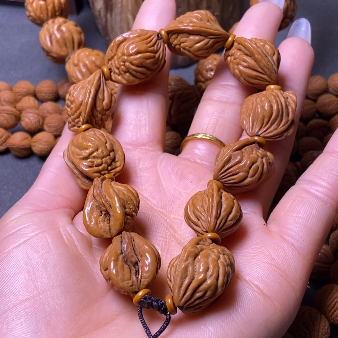 吊坠桃核陕西秦岭山桃核