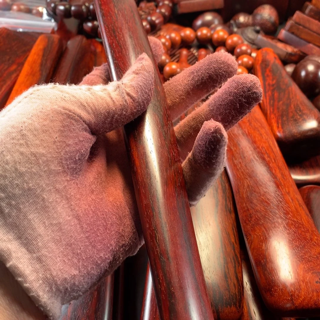 檀香紫檀（小叶紫檀）子*张