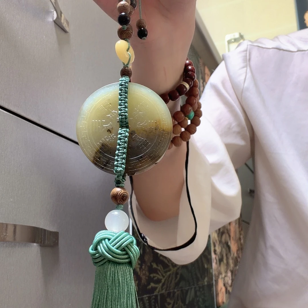 岫玉未镶嵌山鬼花钱车挂