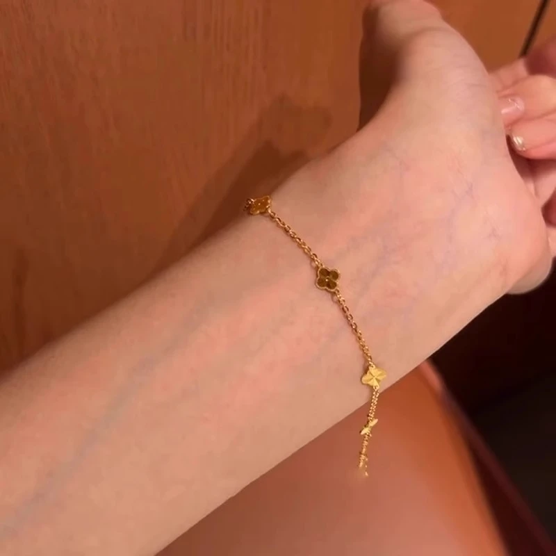 铜合金手链 金色四叶草手链轻奢高级感百搭高颜值手饰2025年新款