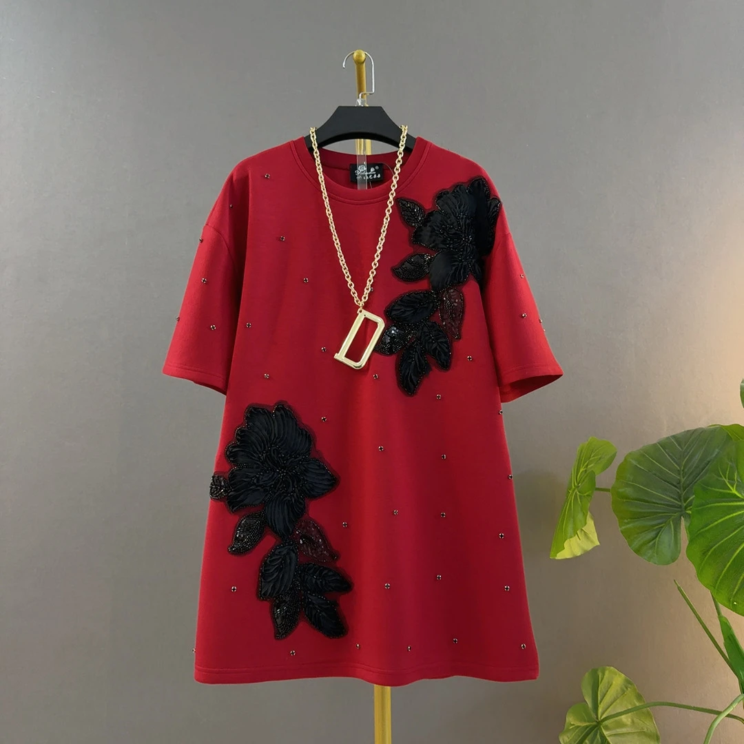 新款时尚圆领重工钉珠花朵宽松遮肉苹果型身材中长款大码女半袖