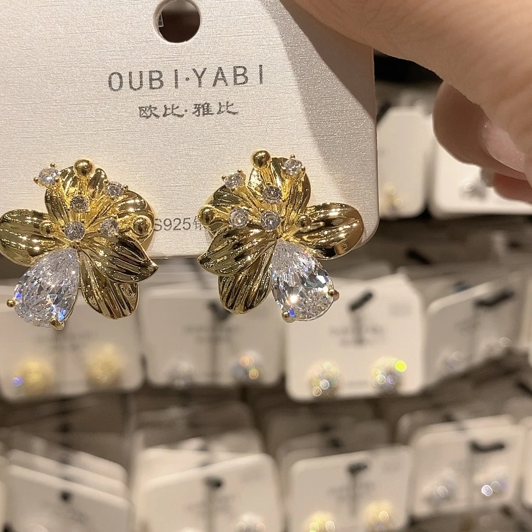 铜合金925银锆石花金色