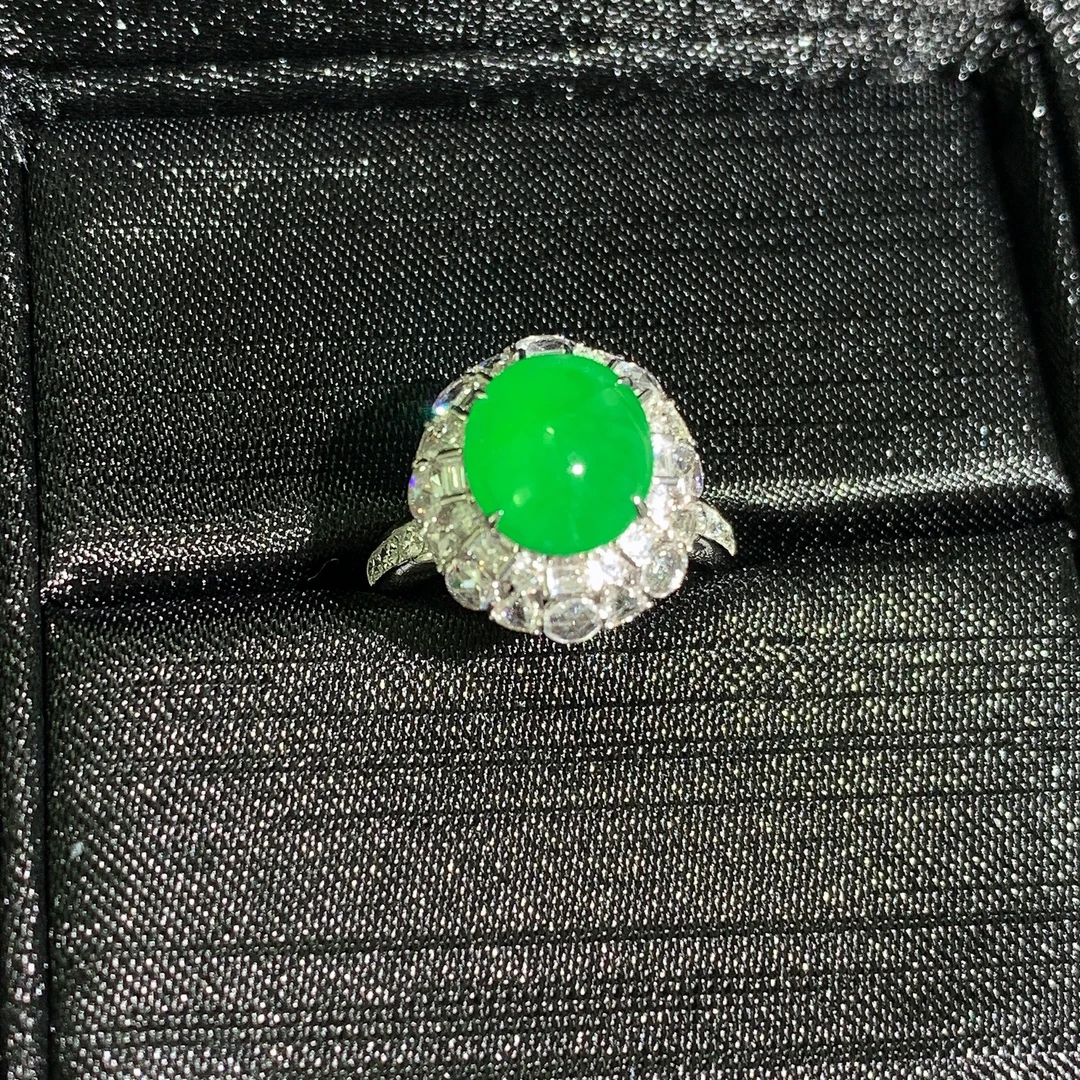 天然缅甸翡翠A货18K南非钻镶嵌冰绿戒指