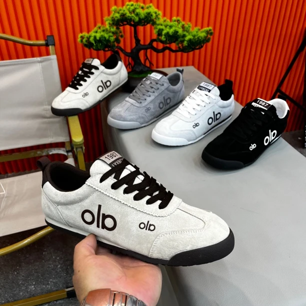 男鞋低帮软底轻质运动鞋磨砂皮面透气舒适时尚休闲鞋系带通勤鞋