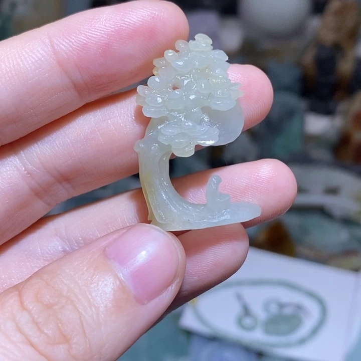 定制翡翠未镶嵌翡翠