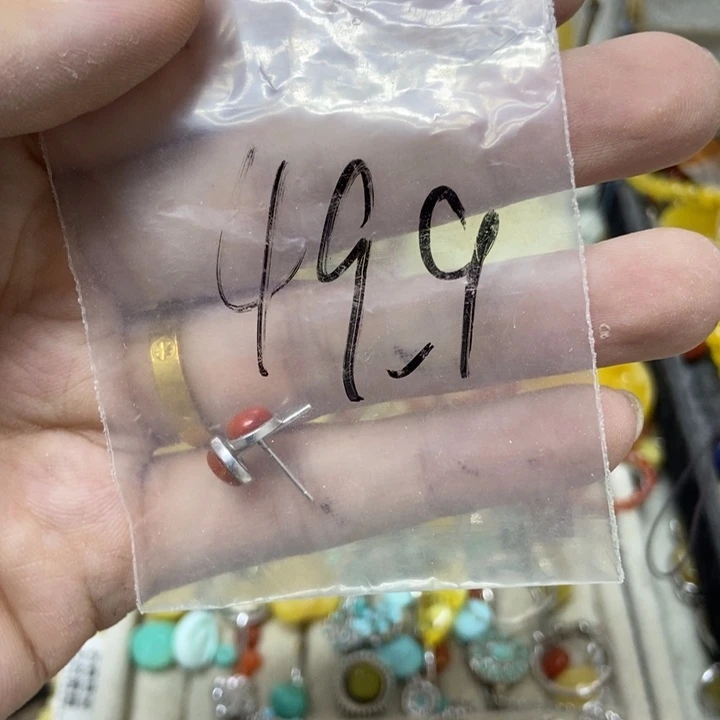 银S925镶嵌蜜蜡裸石耳钉