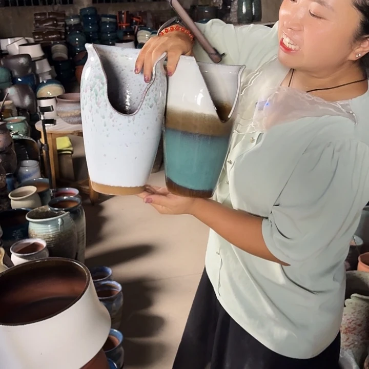 口14高26瑕疵两个盆子
