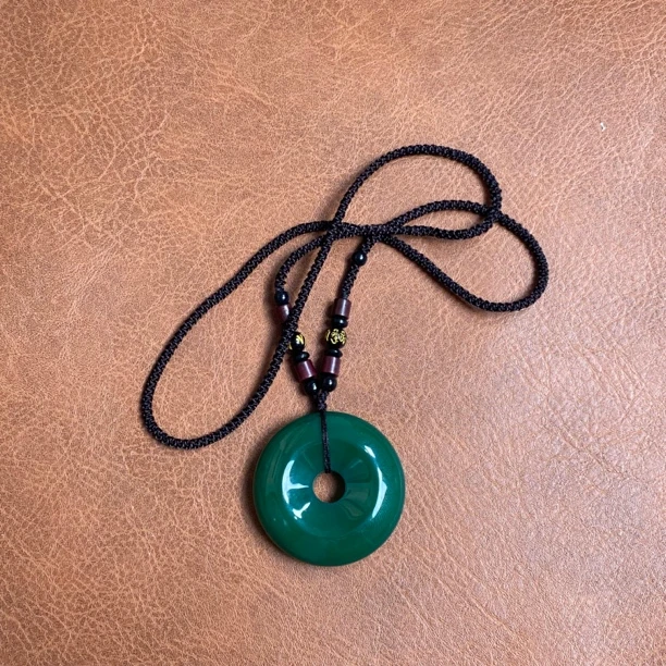 YS 013 精品吊坠（有礼盒）