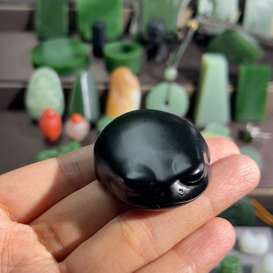 颈饰未镶嵌和田玉定制