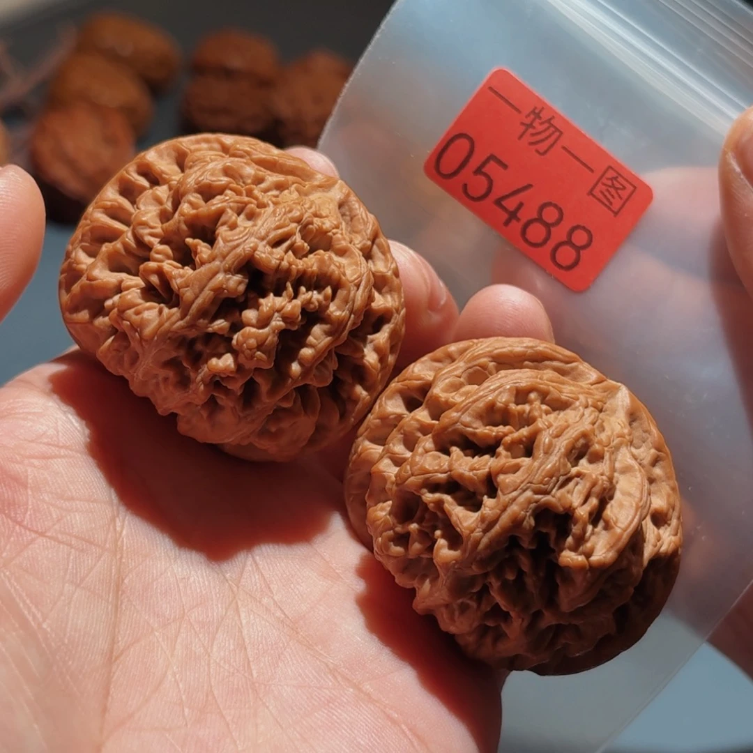 文玩核桃把件粗筋