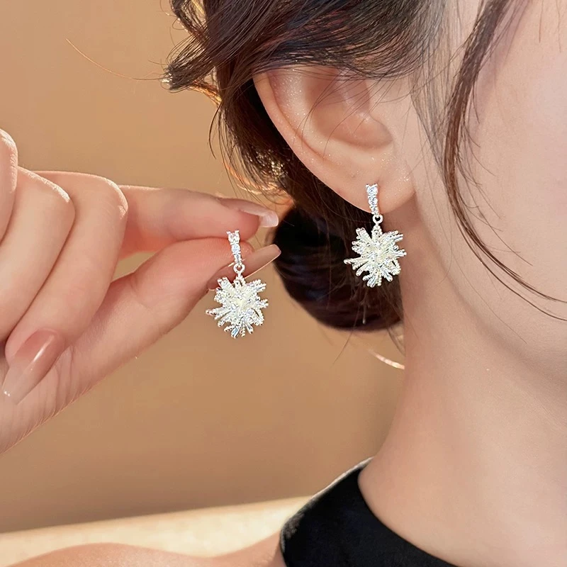 非金属合成锆石耳饰  【233】高亮闪锆满天星耳环时尚流苏烟花耳钉