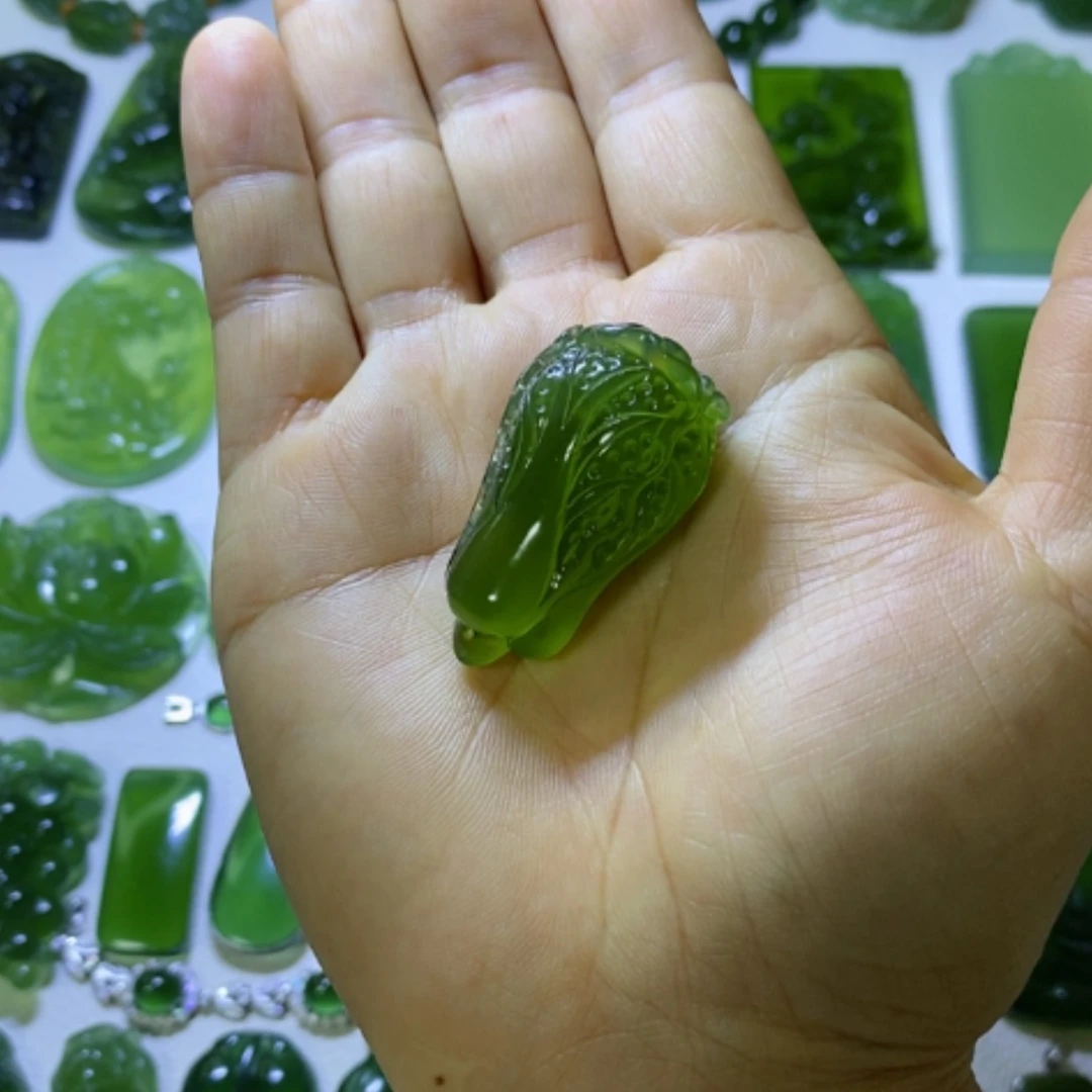 【闪购商品】未镶嵌蛇纹石玉颈饰